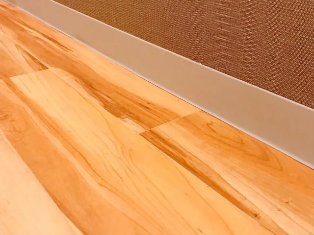 埼玉県富士見市での巾木補修：自分でできる簡単ガイド